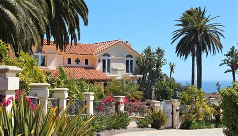 Luxury Drug Rehabs: Get the Best Possible Addiction Treatment.